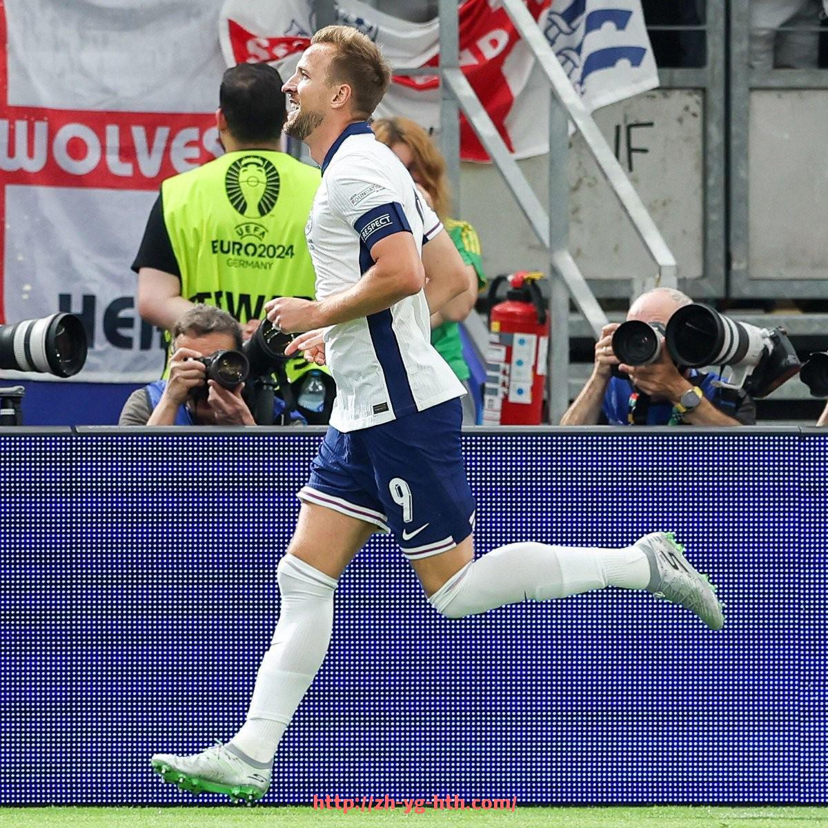 华体会hth-法甲历史最强防守球队榜单:筑起铜墙铁壁的秘诀 华体会hth-法甲历史最强防守球队榜单:筑起铜墙铁壁的秘诀